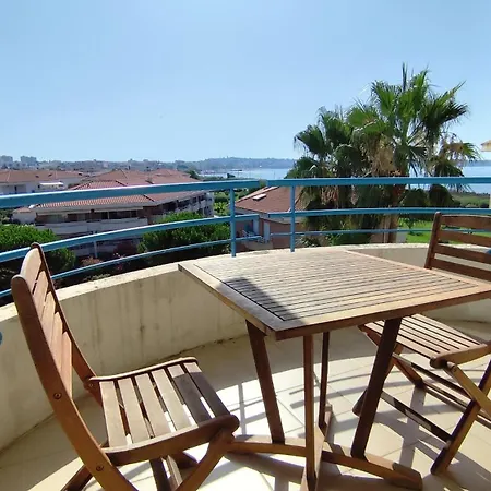 아파트 Elegant With Private Pool, Parking & 5min To 앙티브
